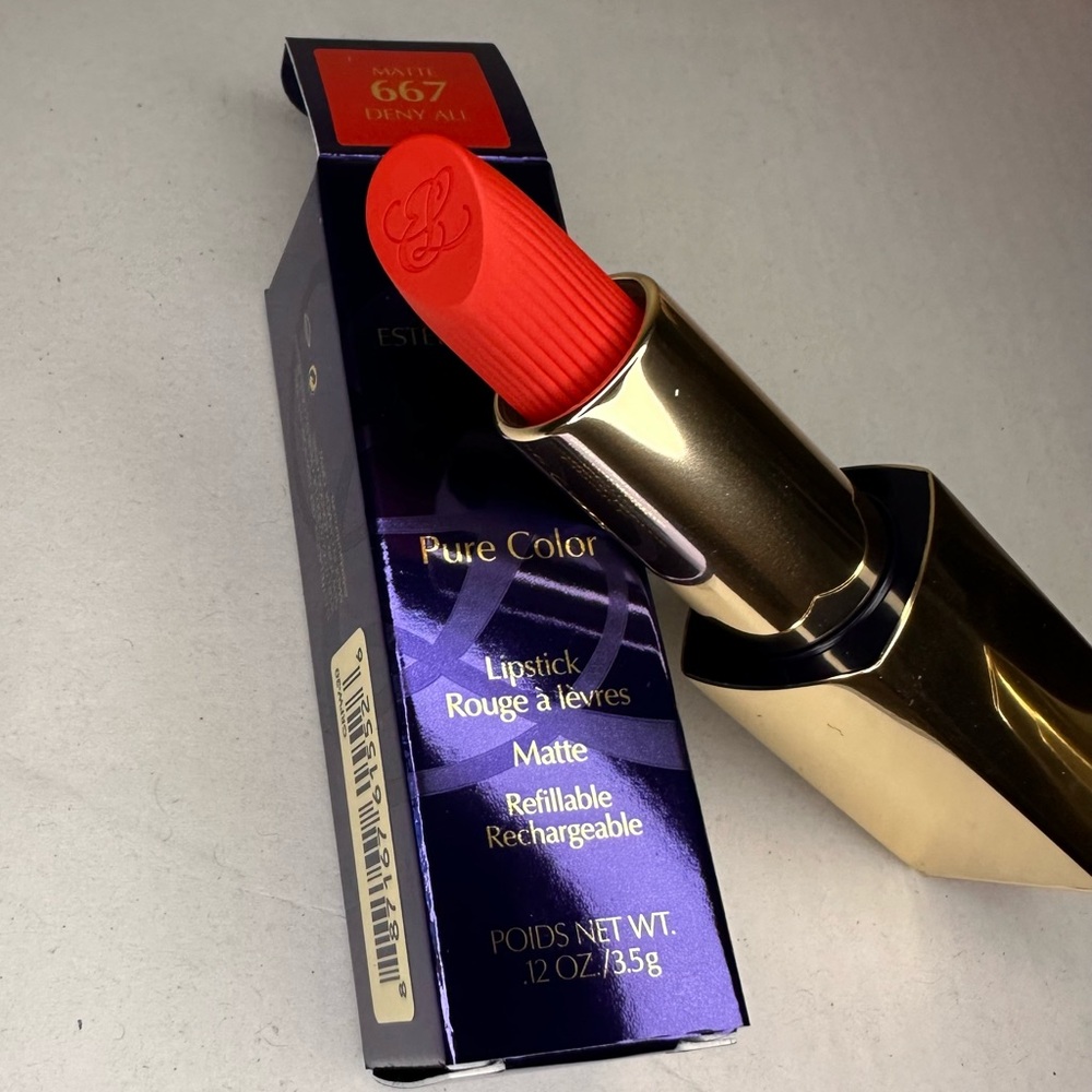 Estée Lauder Pure Color lipstick matte - 667 Deny All